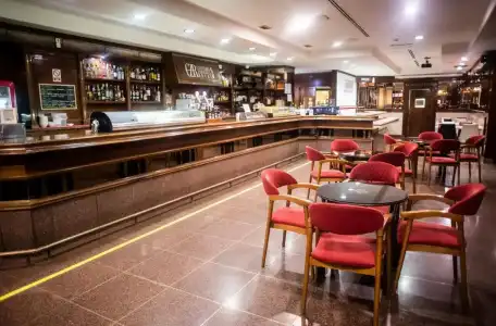B&B Zaragoza Royal - 40
