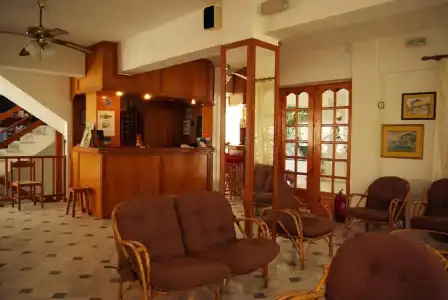 Ostria - 1