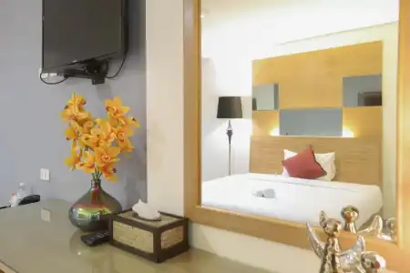 The Greenery Central Suites - 55