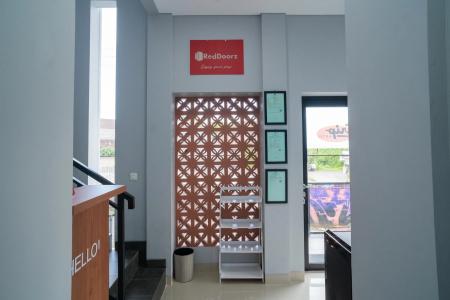 RedDoorz Near Sindu Kusuma Edupark 3 - 10