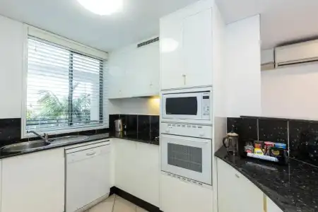 Bay Royal Apartments - 168