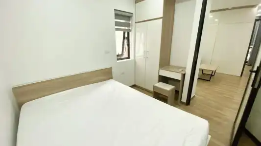 Era Apartment Lac Long Quan - 45