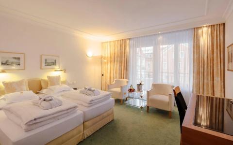 Bayerischer Hof - 28