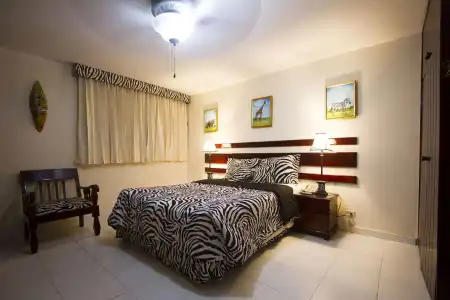 Ideal Villa - 2