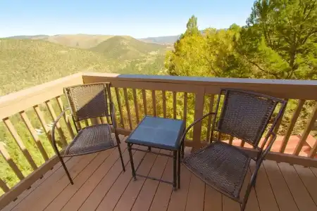 Crown Point Resort - 27