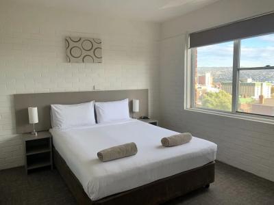 Adina Place Motel Apartments - 29