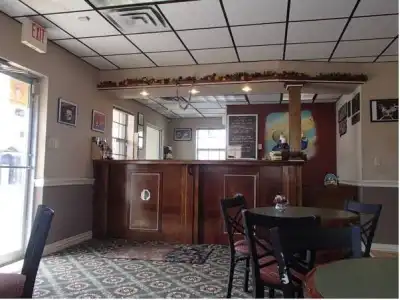 Nola Inn & Suites - 1