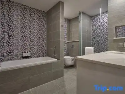 Holiday Inn & Suites SAIGON AIRPORT by IHG - 132