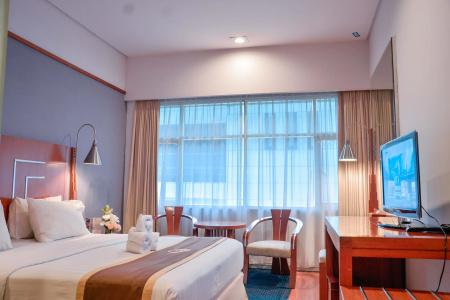 Savoy Homann - 23