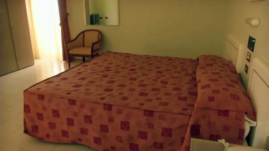 Paradise Beach Resort - 2