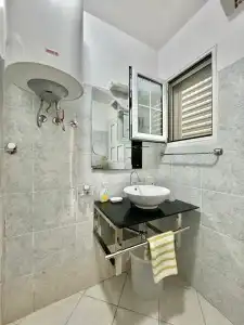 Sun Rose Apartments - 207