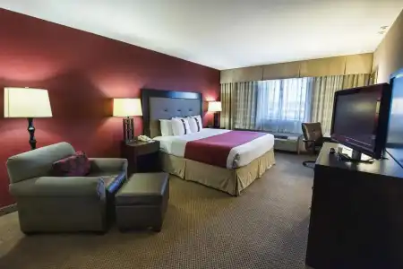 Holiday Inn Los Angeles - LAX Airport by IHG - 2
