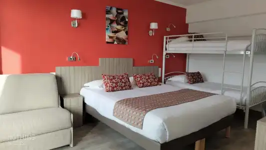 Logis Hôtel les Bleuets - 66