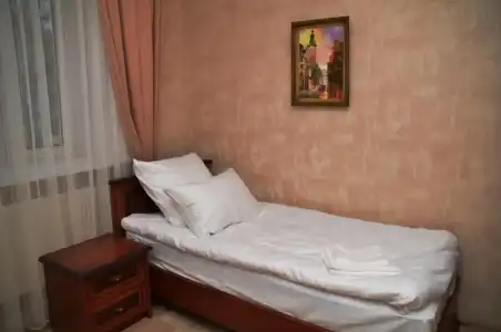 Tsentralny Mini-Hotel - 38
