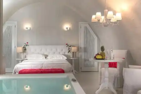 Mythical Blue Luxury Suites - 113