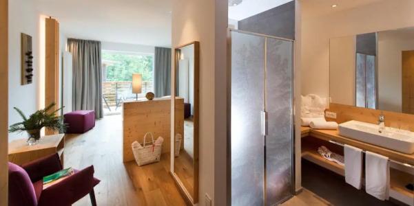 Waldrast - Forestside Living - 77