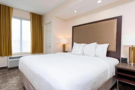 SpringHill Suites by Marriott Grand Rapids North - 29