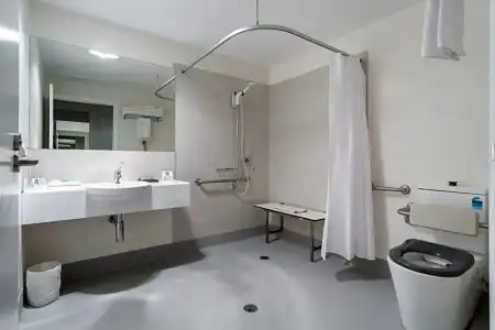 Mayfair Plaza Motel - 103