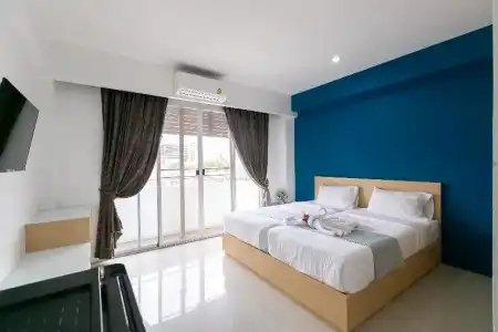 Ruan Plaisoi Apartment by ZUZU - 14