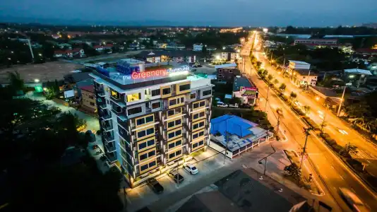 The Greenery Central Suites - 5