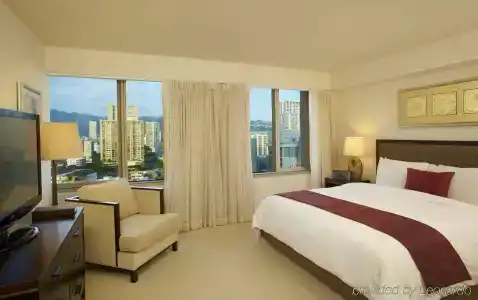 Ka Laʻi Waikiki Beach, LXRs & Resorts - 3