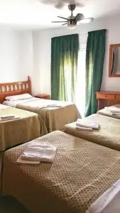 Hostal Isabel - 37