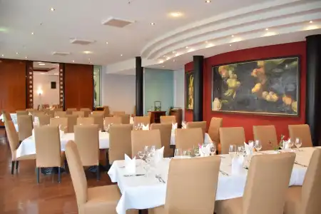 Radisson Blu Park & Conference Centre - 24