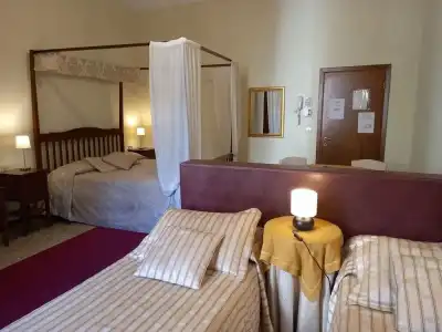 Tourist House - 93