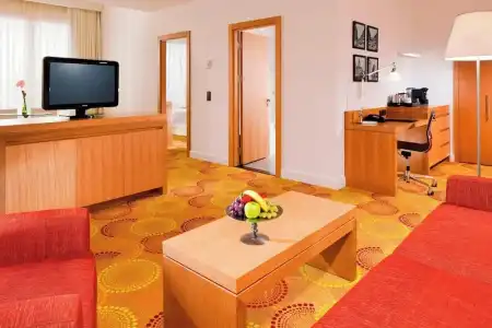 Courtyard by Marriott Budapest City Center - 66