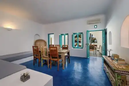Nissia Beach Apartments and Suites - 117