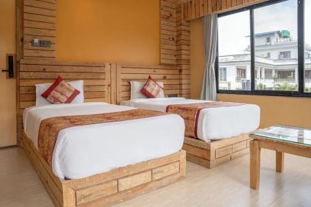 Trekkers Inn - 55