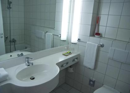 ibis Styles Bielefeld - 9