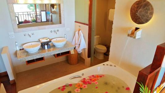 The Sunset Beach Resort & Spa, Taling Ngam, Ko Samui - 10