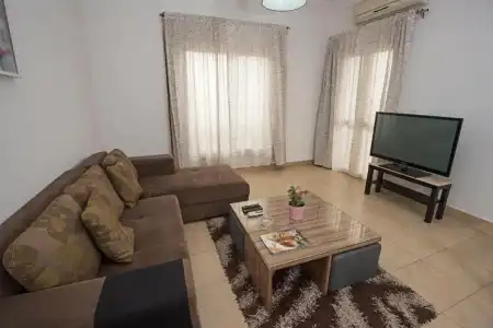 Lilly apartments - 243