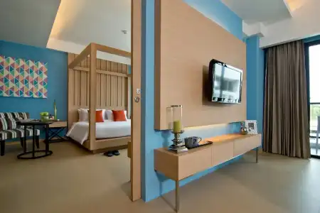 J Residence - 169