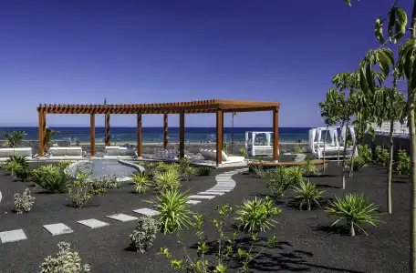 Lava Beach - 15