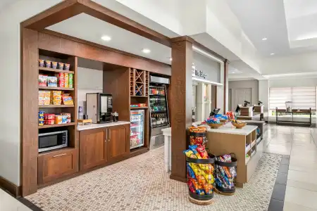 Hilton Garden Inn Overland Park - 11