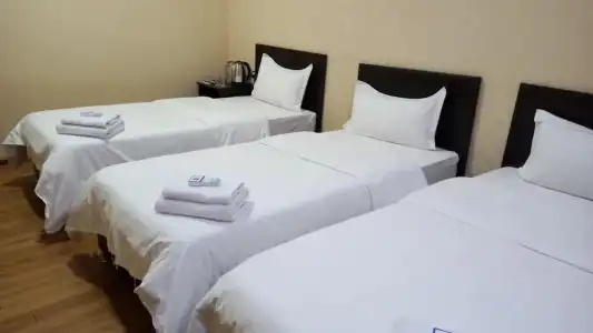 Hayot hostel - 4