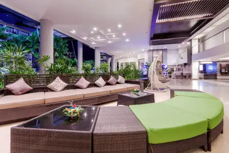 Deevana Plaza Phuket - 27