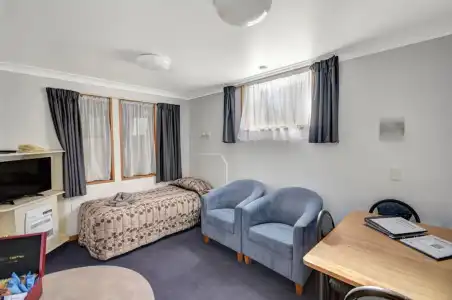Garden Motel - 38