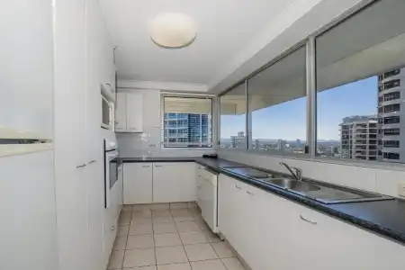 Baronnet Apartments - 247