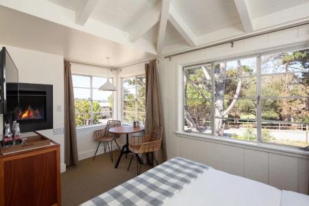 Le Petit Pali at Ocean Ave - 1