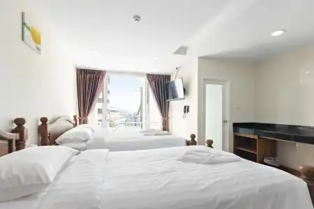 Royale 8 Ville Guest House - 6