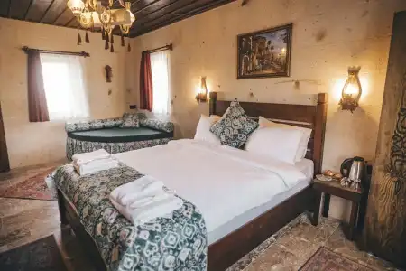 Tale Cave Inn - 26