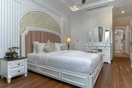 Anik Palace - 112