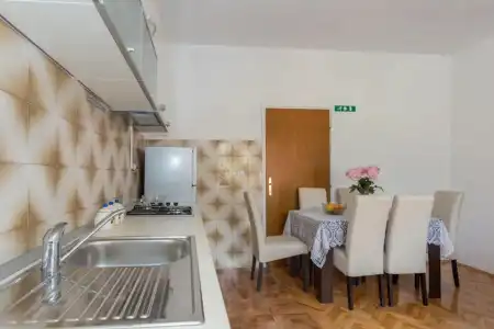 Villa Anka - 160