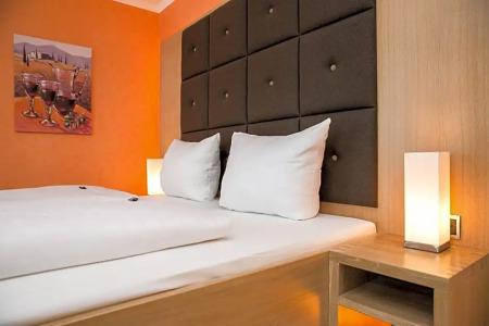 PANORAMA in Neustadt an der Weinstraße - 53