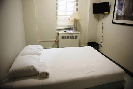 West Side YMCA Hostel - 4