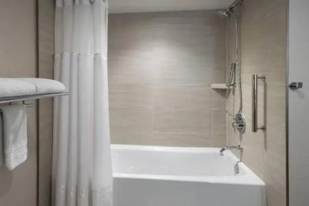 Newport Marriott & Spa - 117