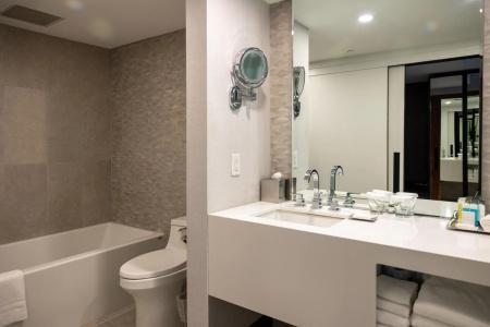 Bonaventure Montreal - 39
